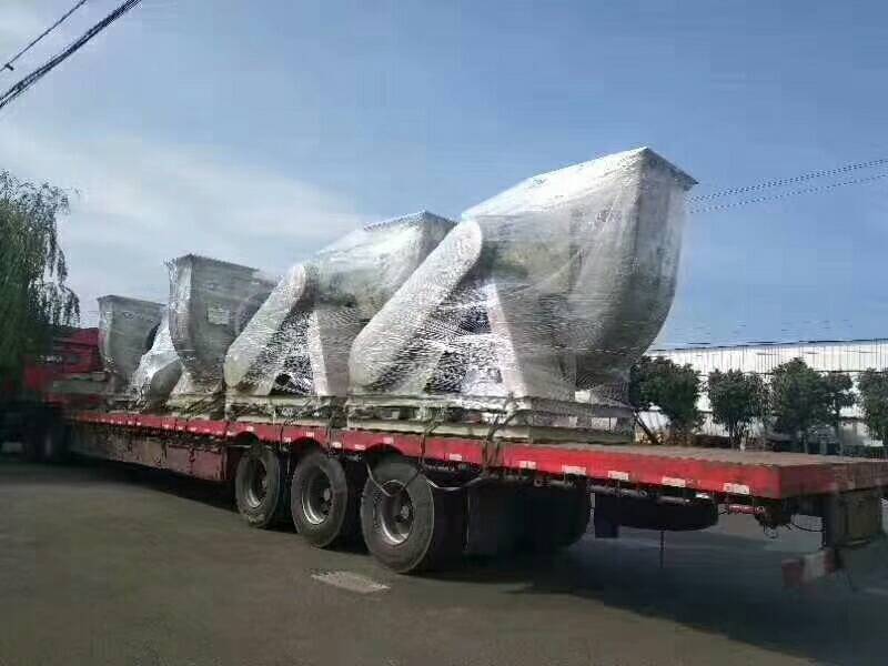 蘇州頂裕5臺玻璃鋼風機發往長春化工行業